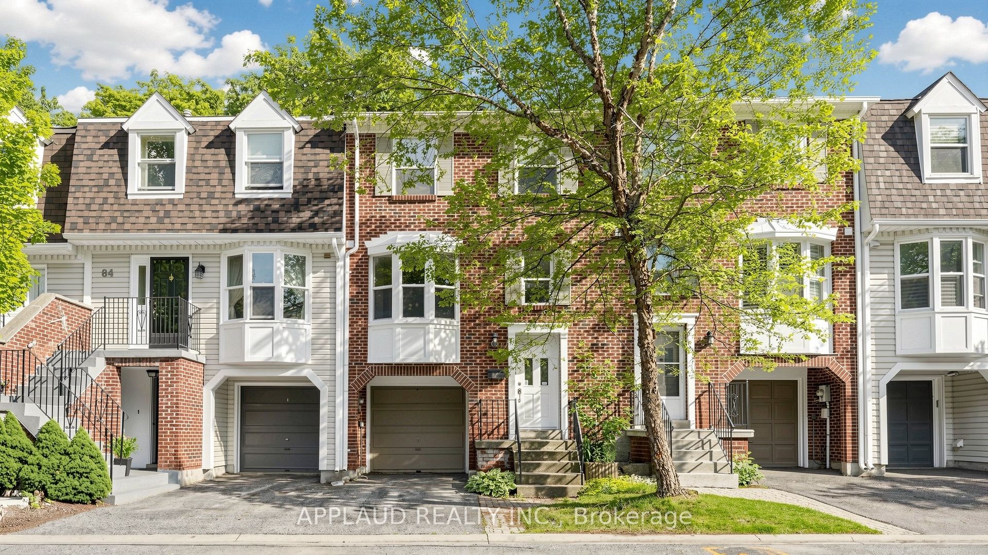 82 Confederation Way, Markham, ON, L3T 5R5