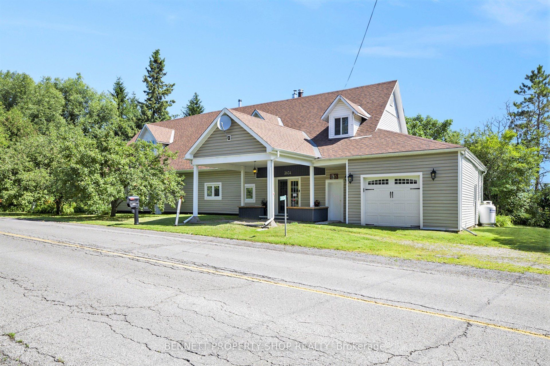 3834 Woodkilton Road, Ottawa, ON, K0A 1M0