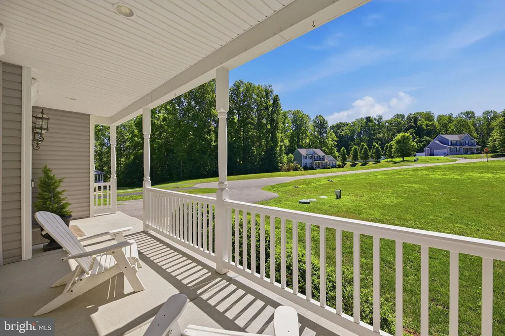 480 Sylvan Place, Prince Frederick, MD 20678 photo 3