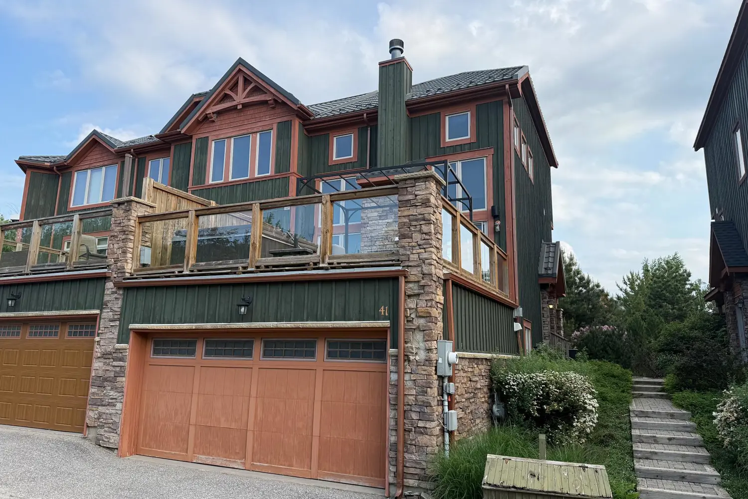 214 Blueski George Crescent 41