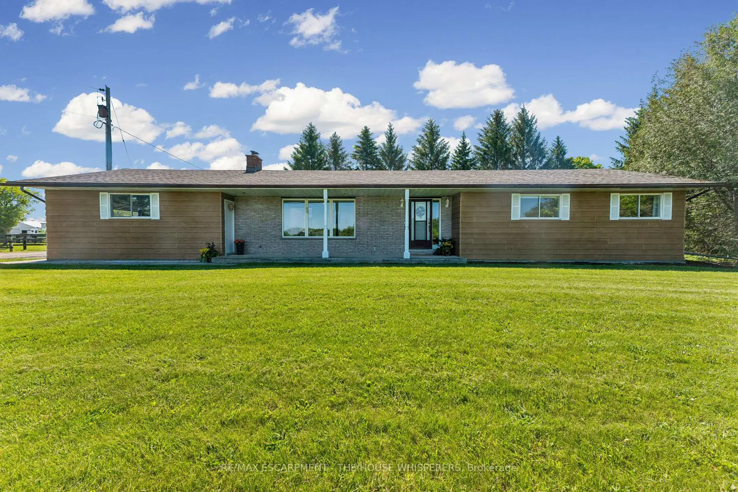 1250 Arkell Road photo 5