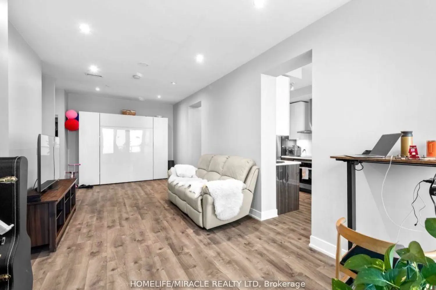 20 Shore Breeze Drive # 4804 photo 4