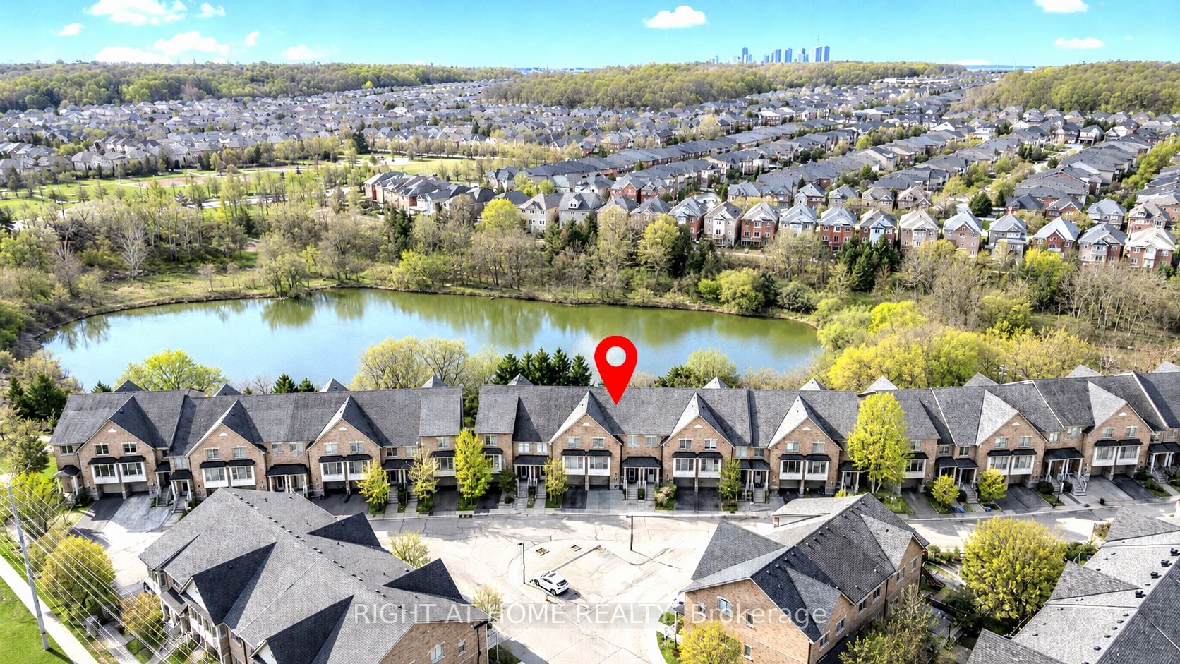 10-8900 Bathurst Street, Vaughan, ON, L4J 8A7
