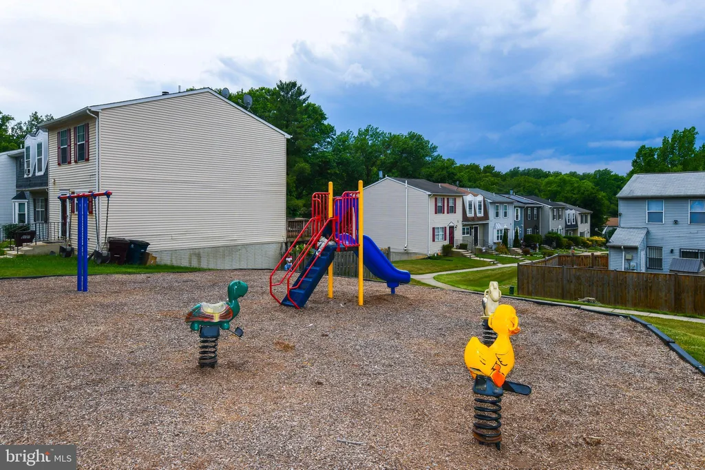 1114 Adeline Way, Capitol Heights, MD 20743