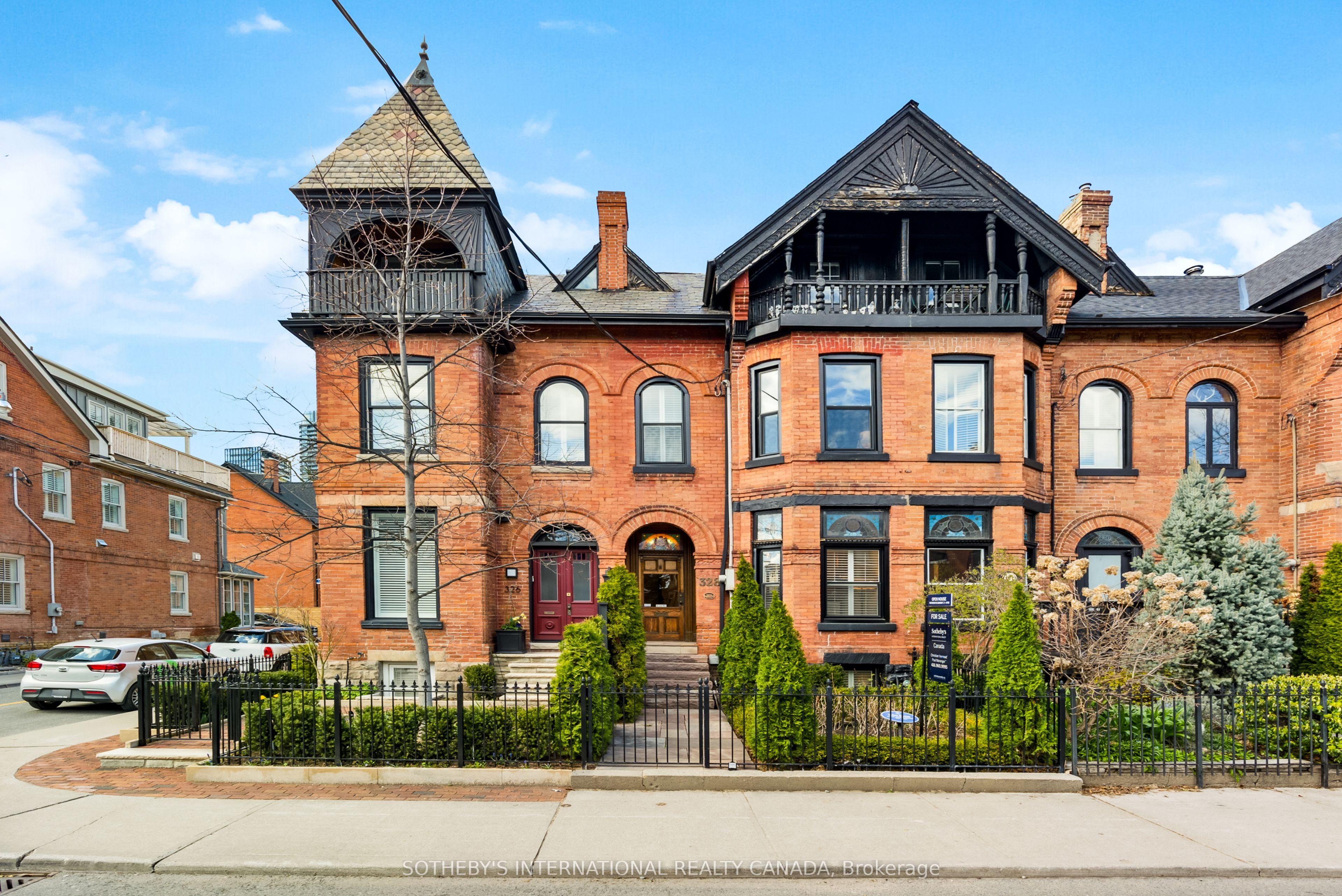 328 Wellesley Street E, Toronto, ON, M4X 1H3