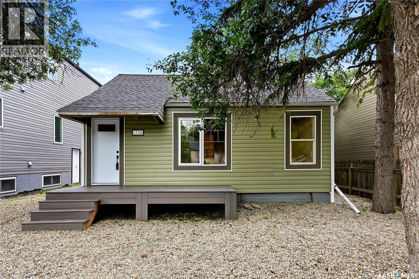 1736 Connaught Street, Regina, SK, S4T4T2