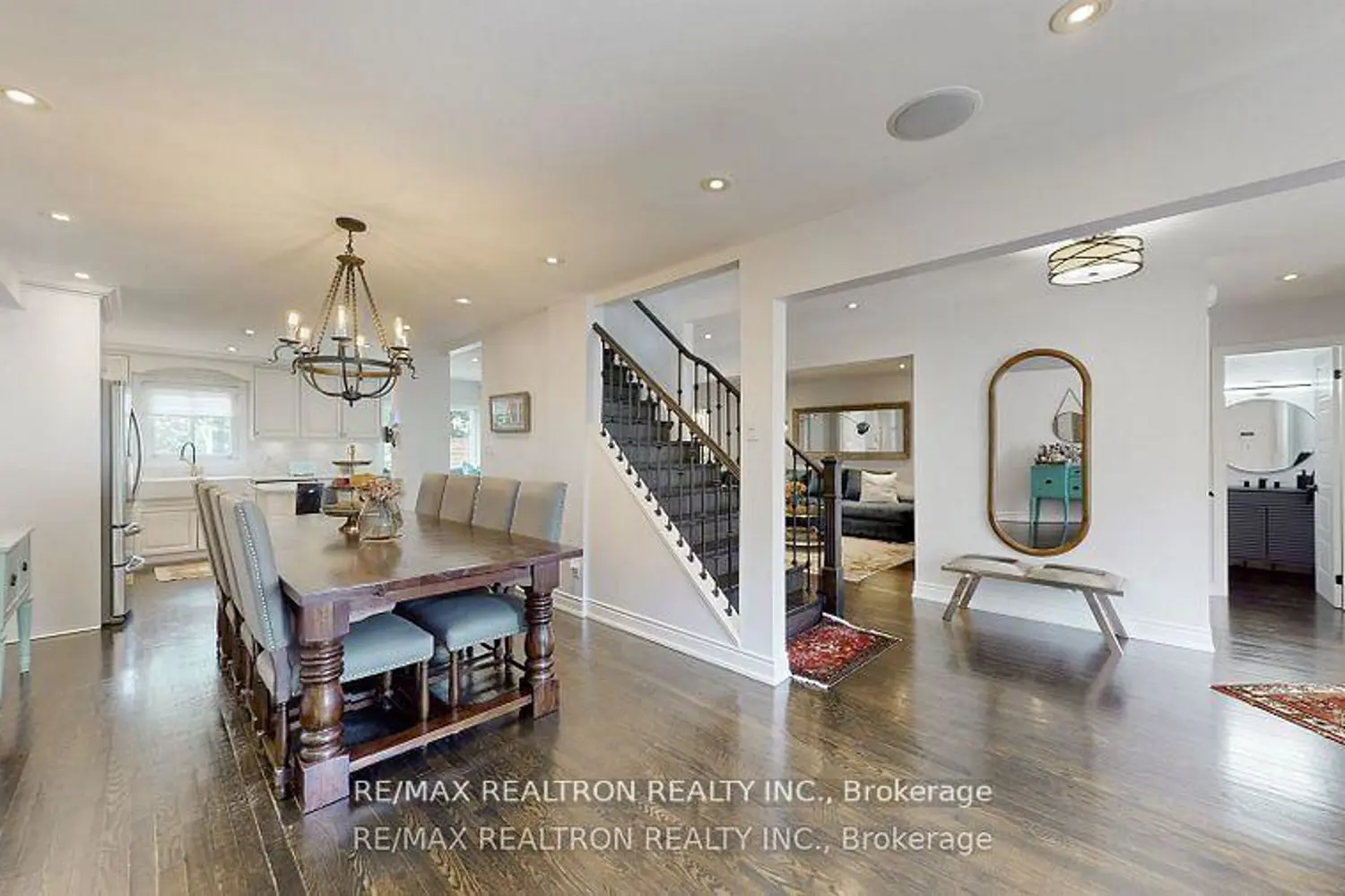 145 Roseborough Crescent