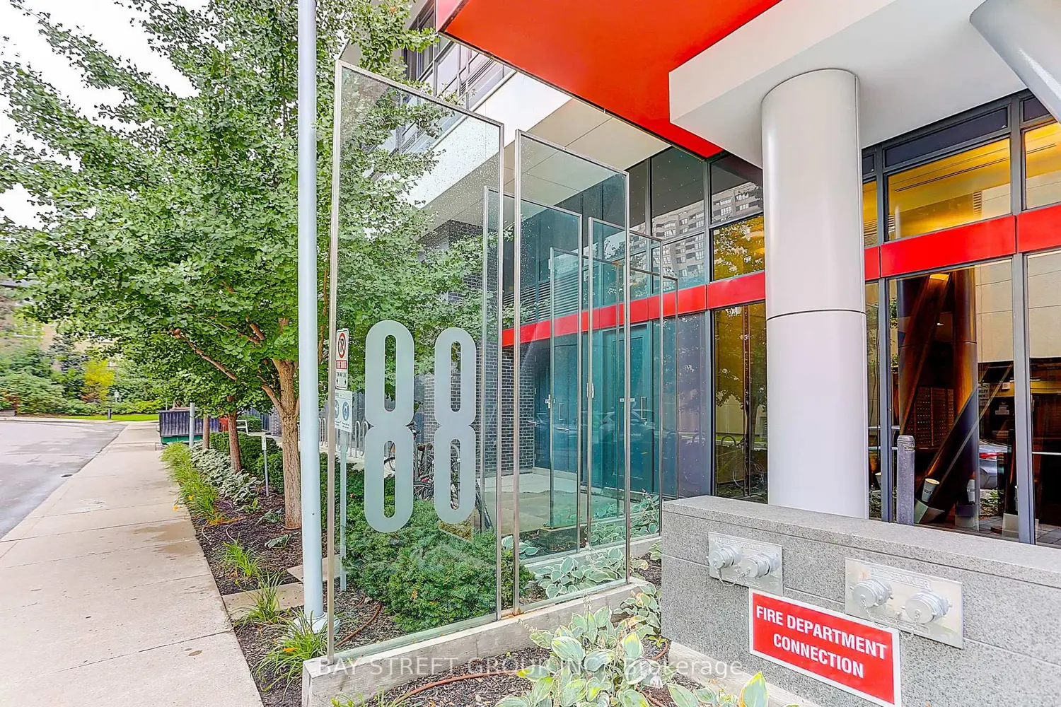 88 Sheppard Avenue 308