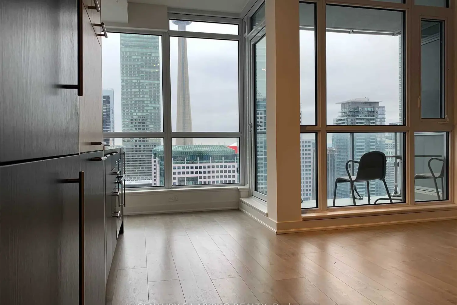 30 Nelson Street 2306 photo 4