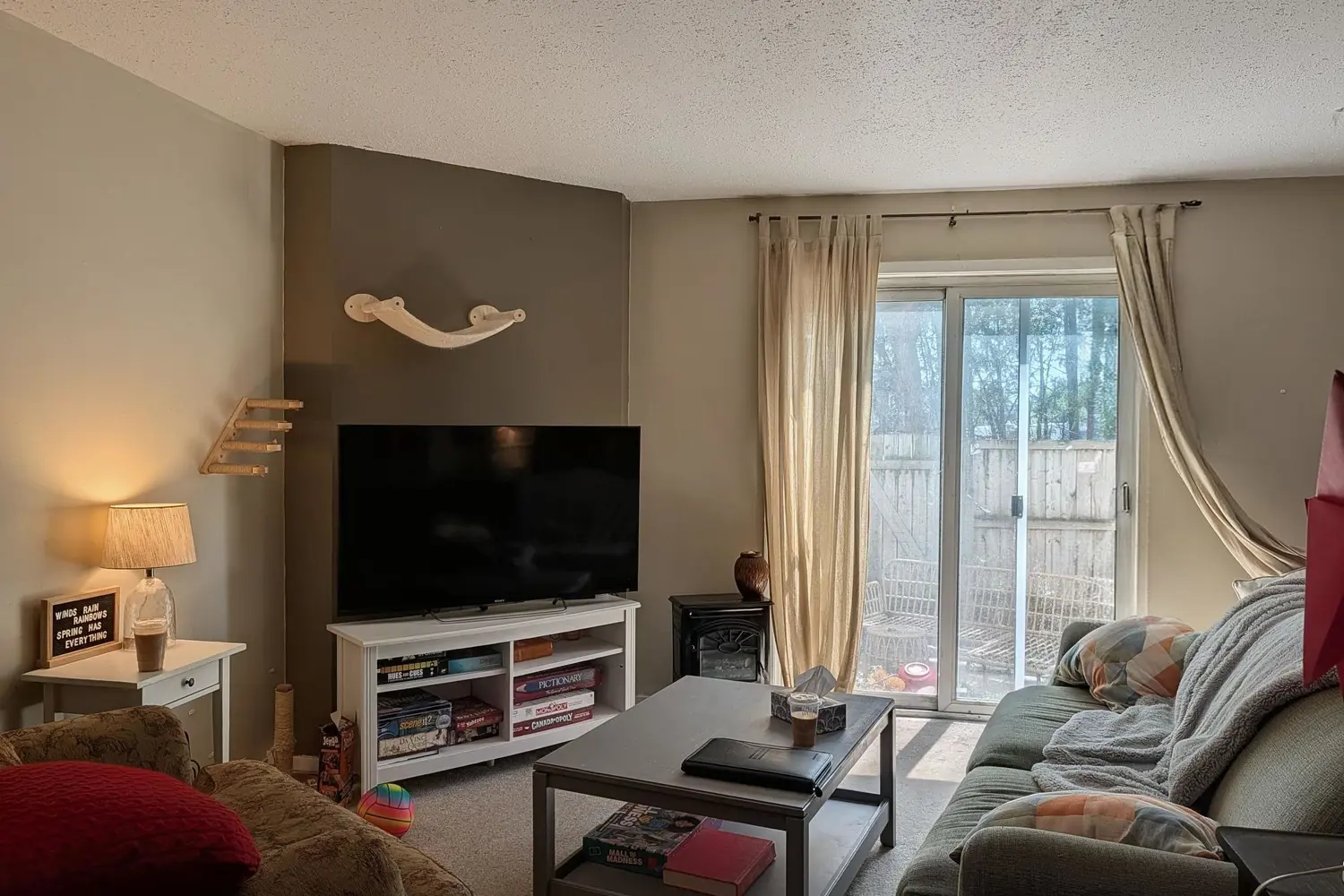 1332 Foxwell Street 83 photo 3