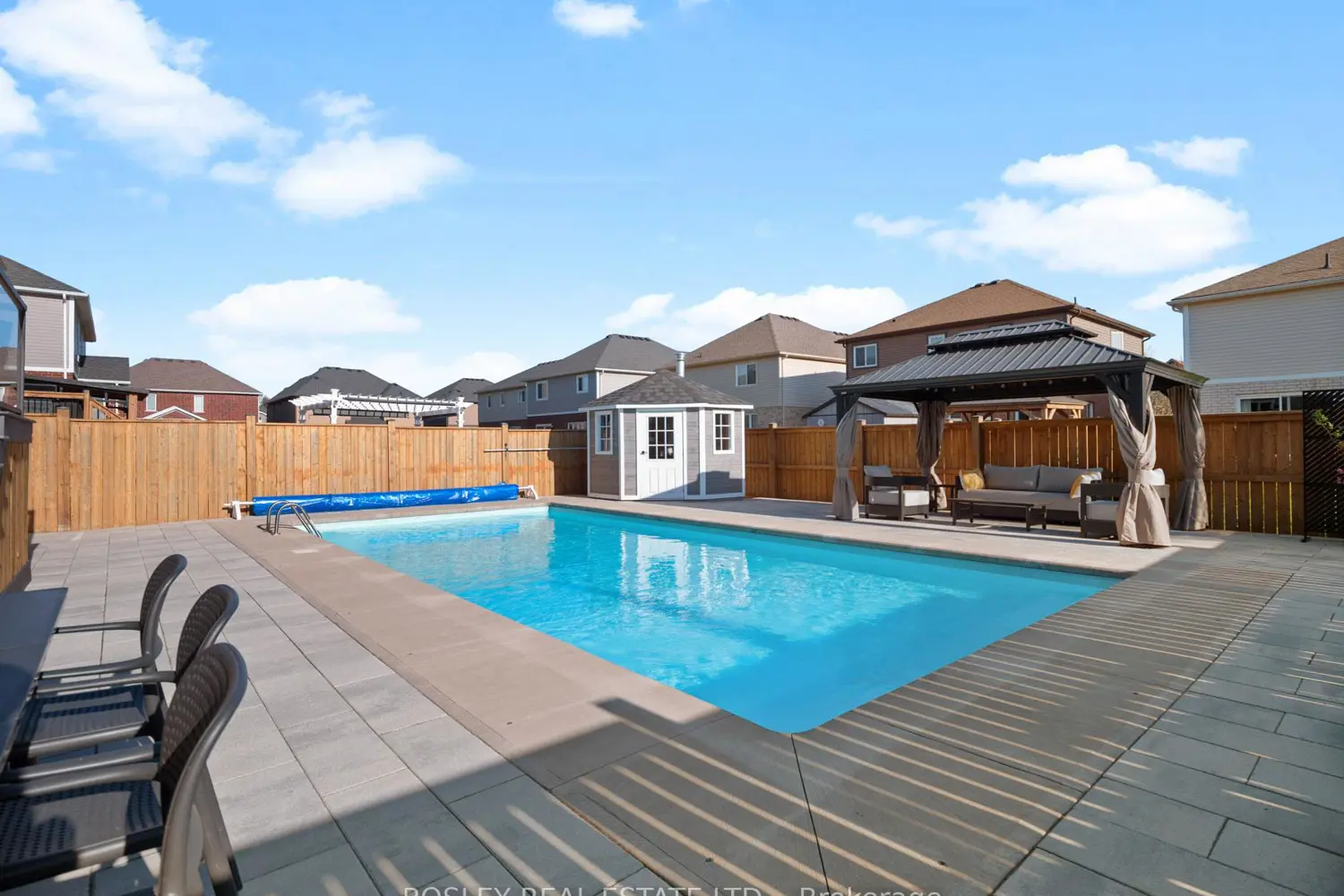 75 Bergenstein Crescent photo 5