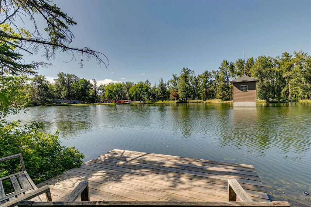 8808 48 Avenue, Calgary, AB, T3B 2B2