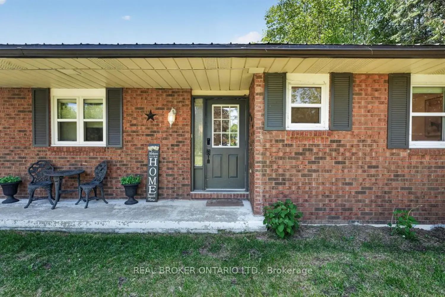 6543 Chippewa Road photo 5
