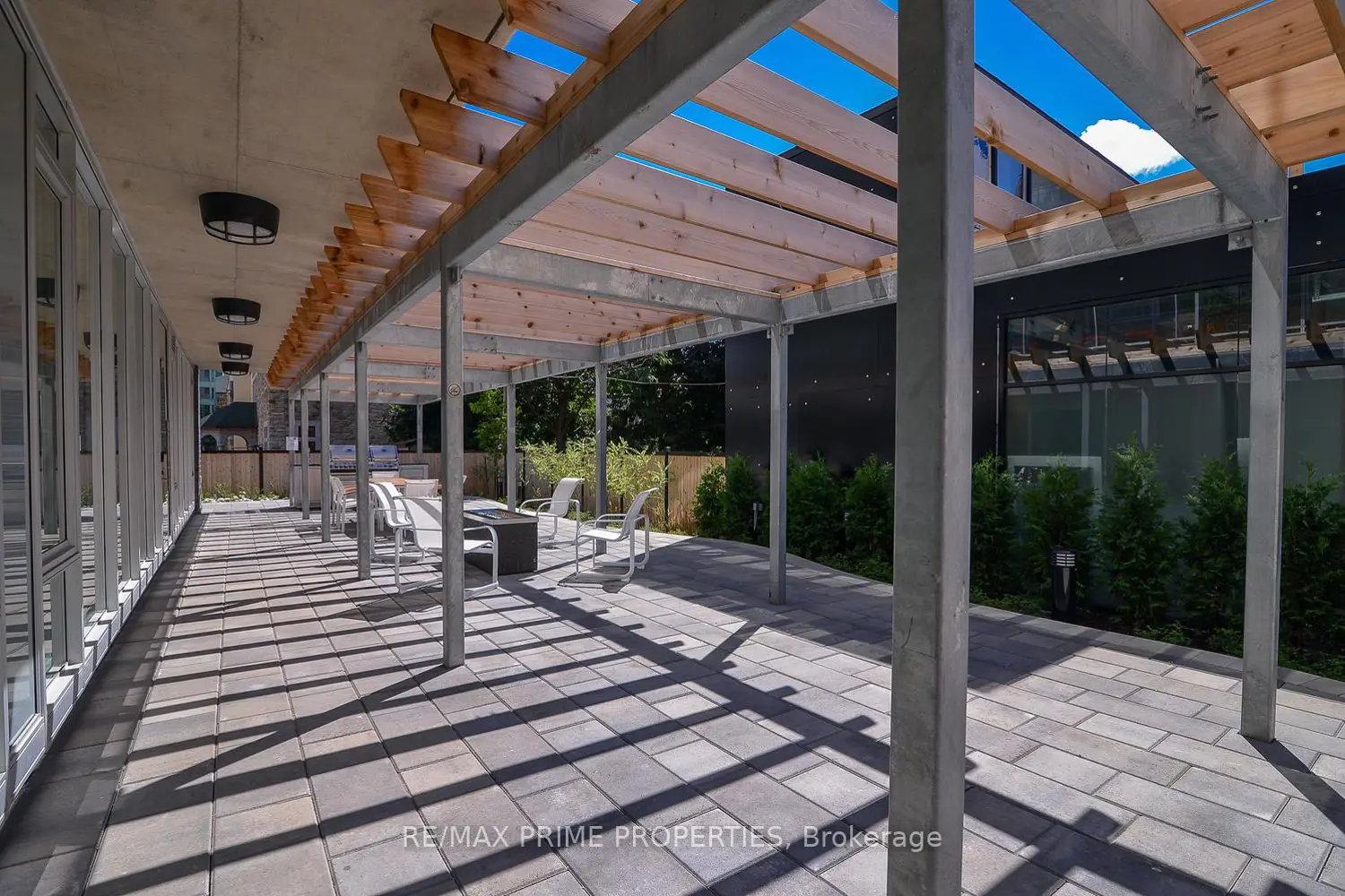 300 Lisgar Street 506 photo 3