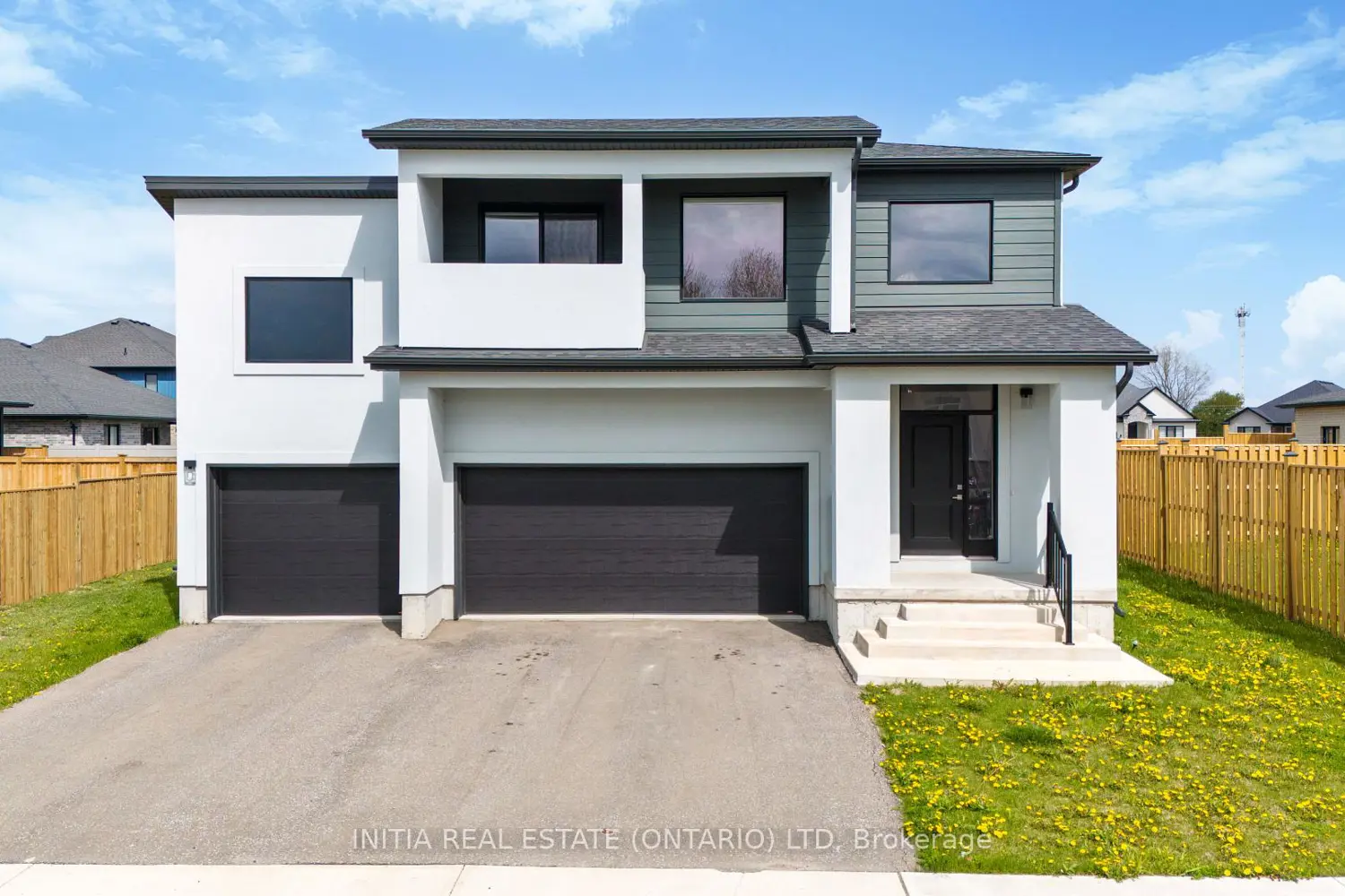 608 Sweetbay Crescent