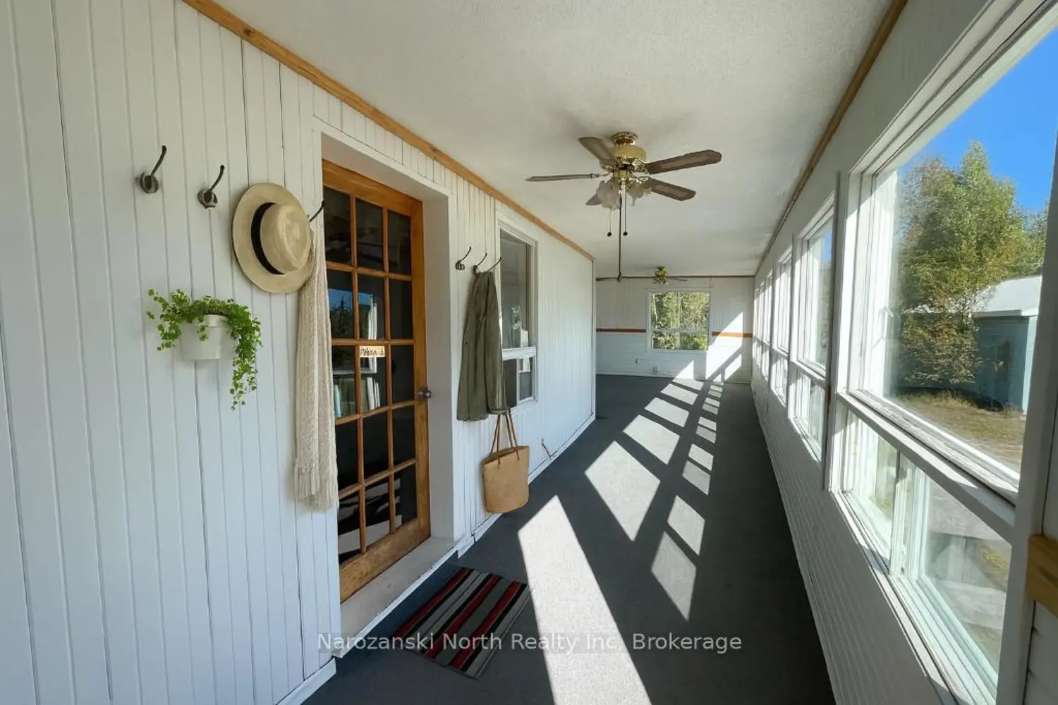 2855 64 Highway photo 4