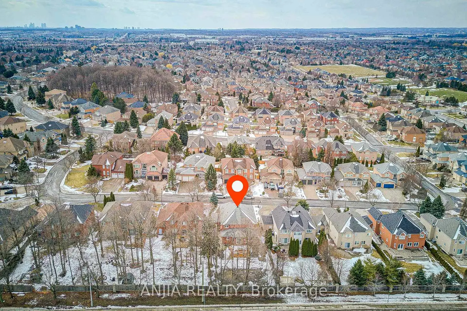 91 Reansbury Crescent photo 2