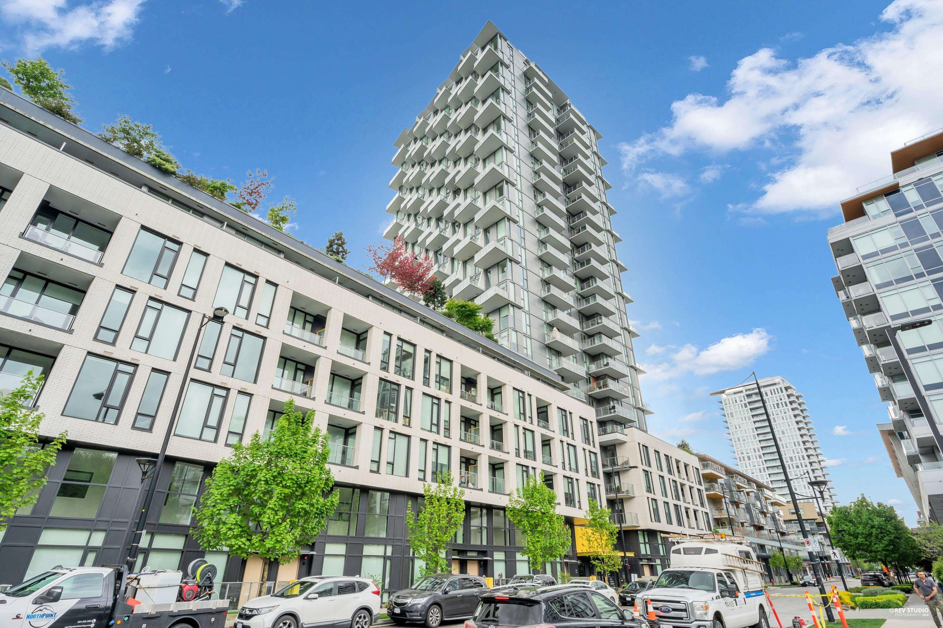 2406-3538 Sawmill Crescent, Vancouver, BC, V5S 0E3