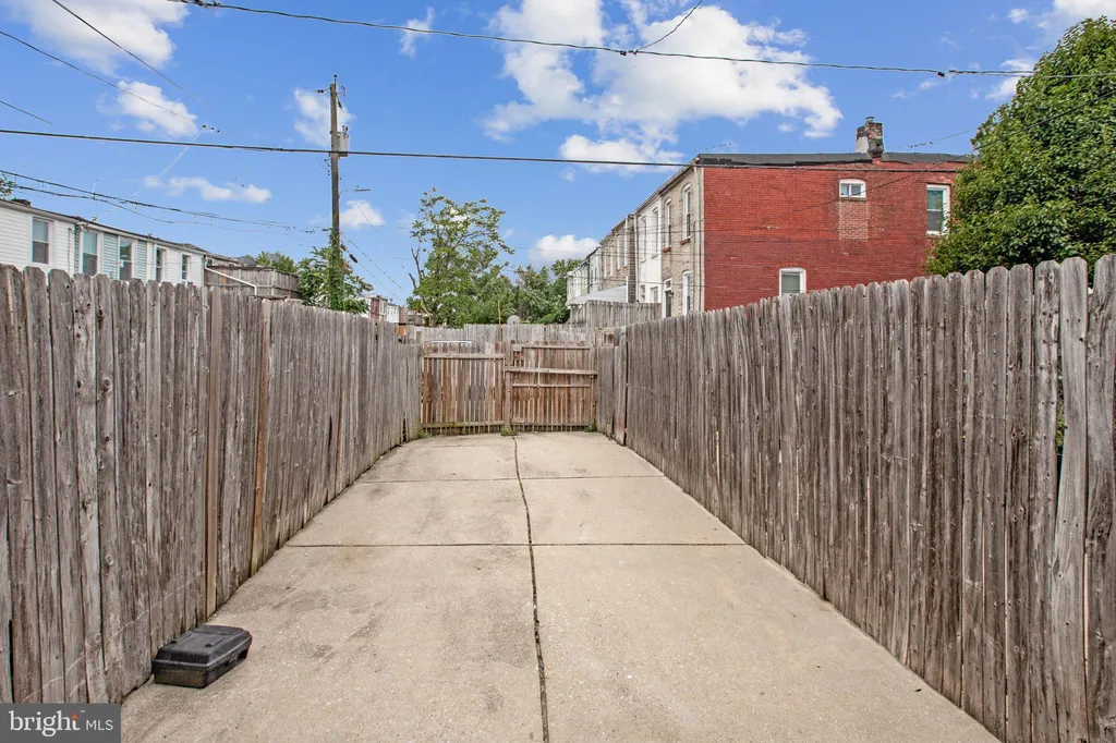 1145 W Cross Street, Baltimore, MD 21230