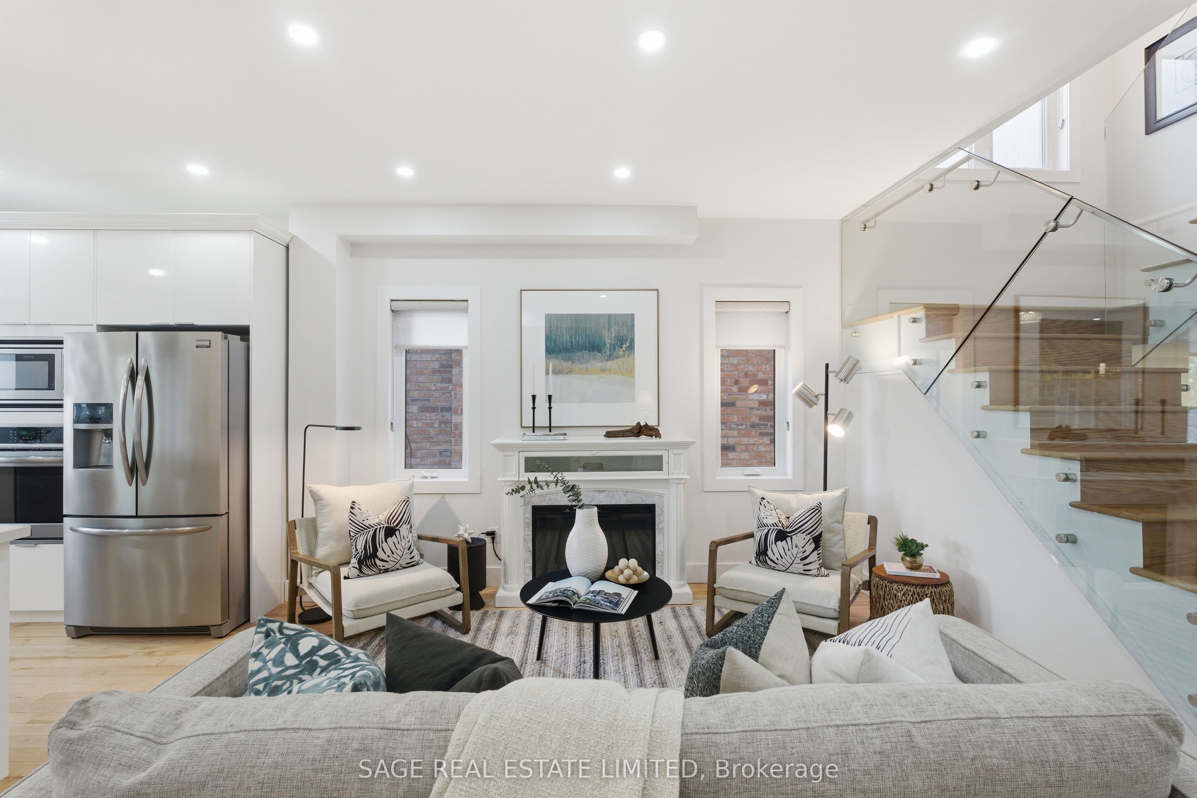 5A Adair Road, Toronto, ON, M4B 1V4 photo 5