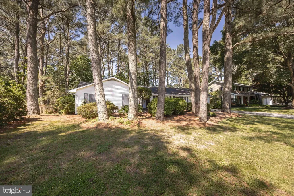 108 Covered Bridge Lane, Fruitland, MD 21826