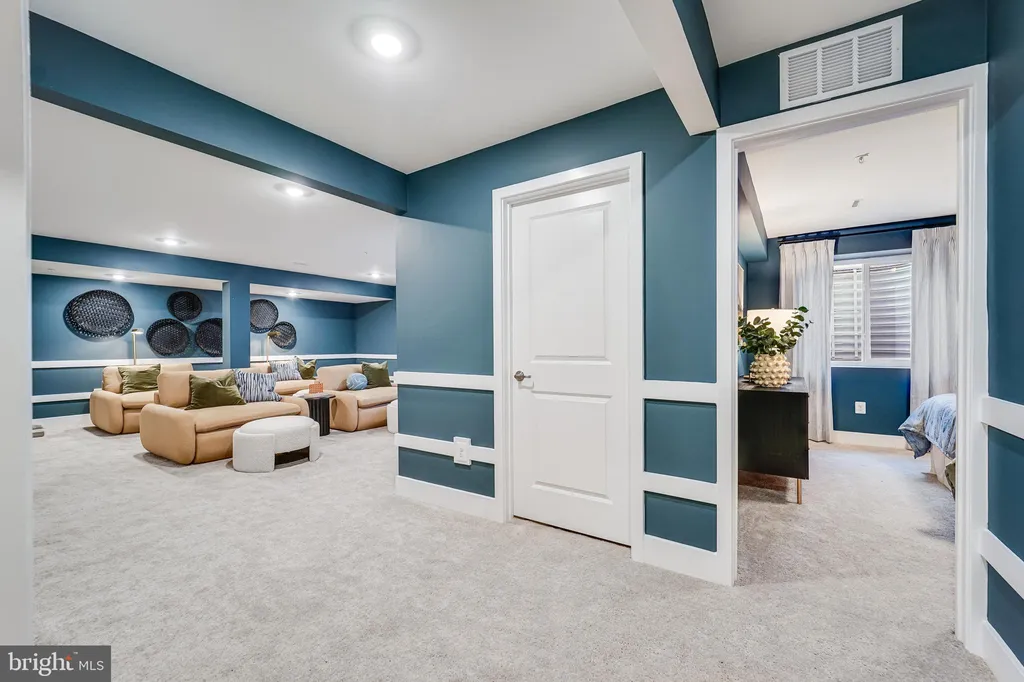 6608 Queensbury Street, Middle River, MD 21220