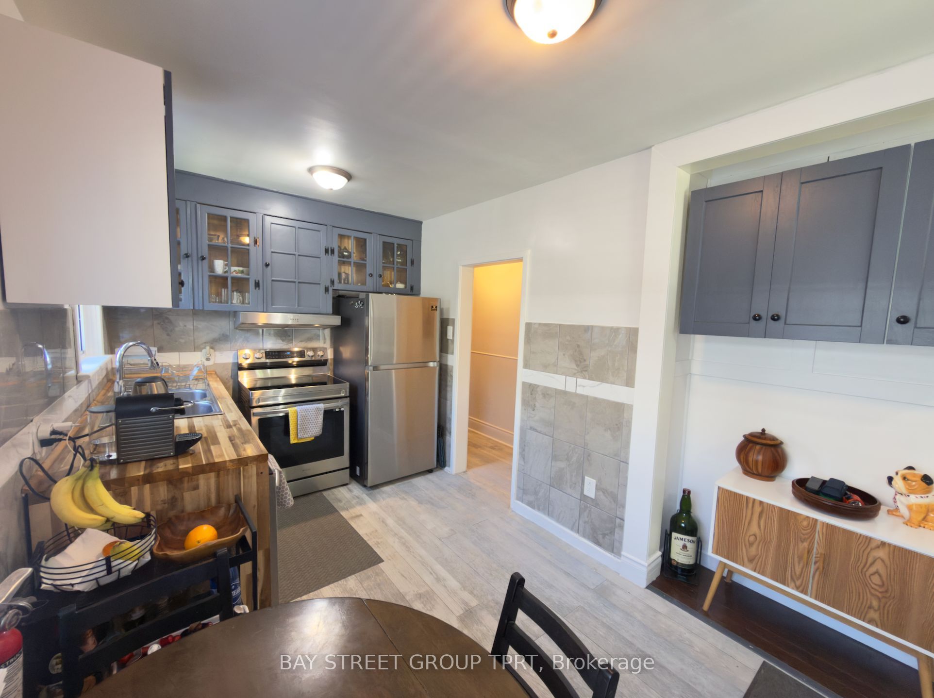 134 Clearbrooke Circle, Toronto, ON, M9W 2G1 photo 5
