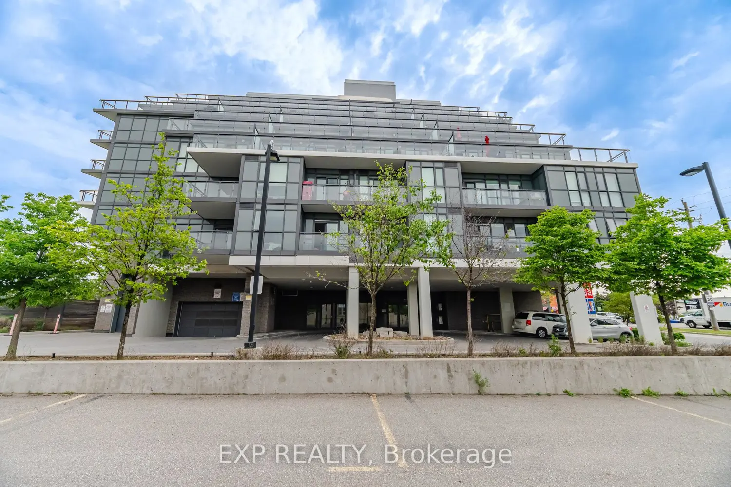16 Mcadam Avenue 306