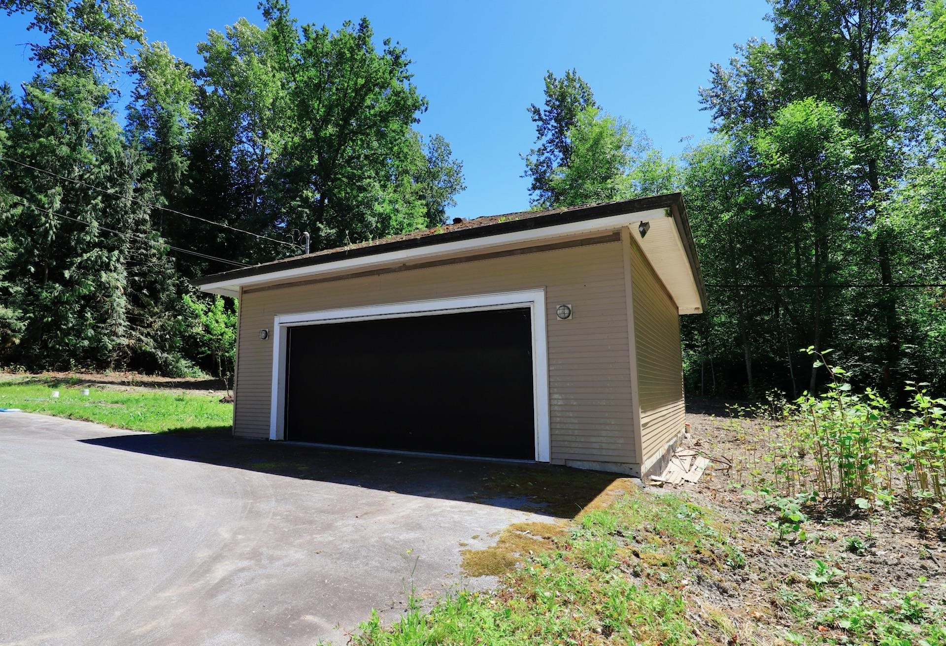 25982 Dewdney Trunk Road, Maple Ridge, BC, V4R 1Y4 photo 3