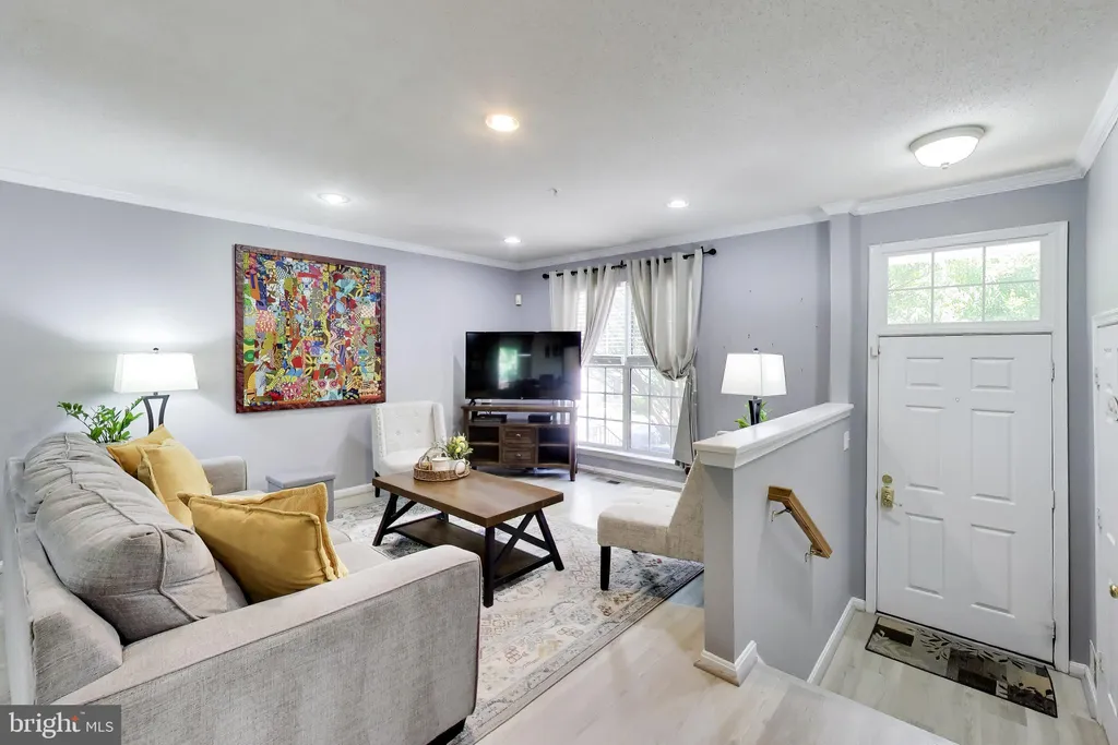 15108 Deer Valley Terrace, Silver Spring, MD 20906 photo 2