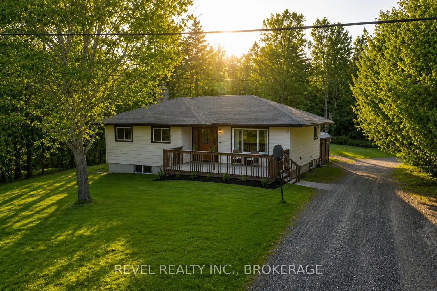 4131 Road 38 photo 2