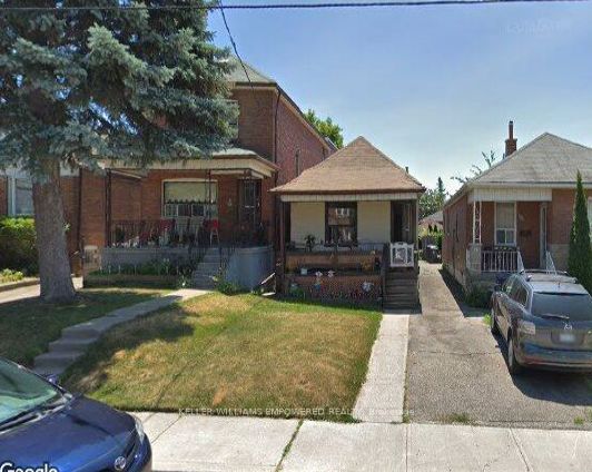 49 Lanark Avenue, Toronto, ON, M6C 2B5