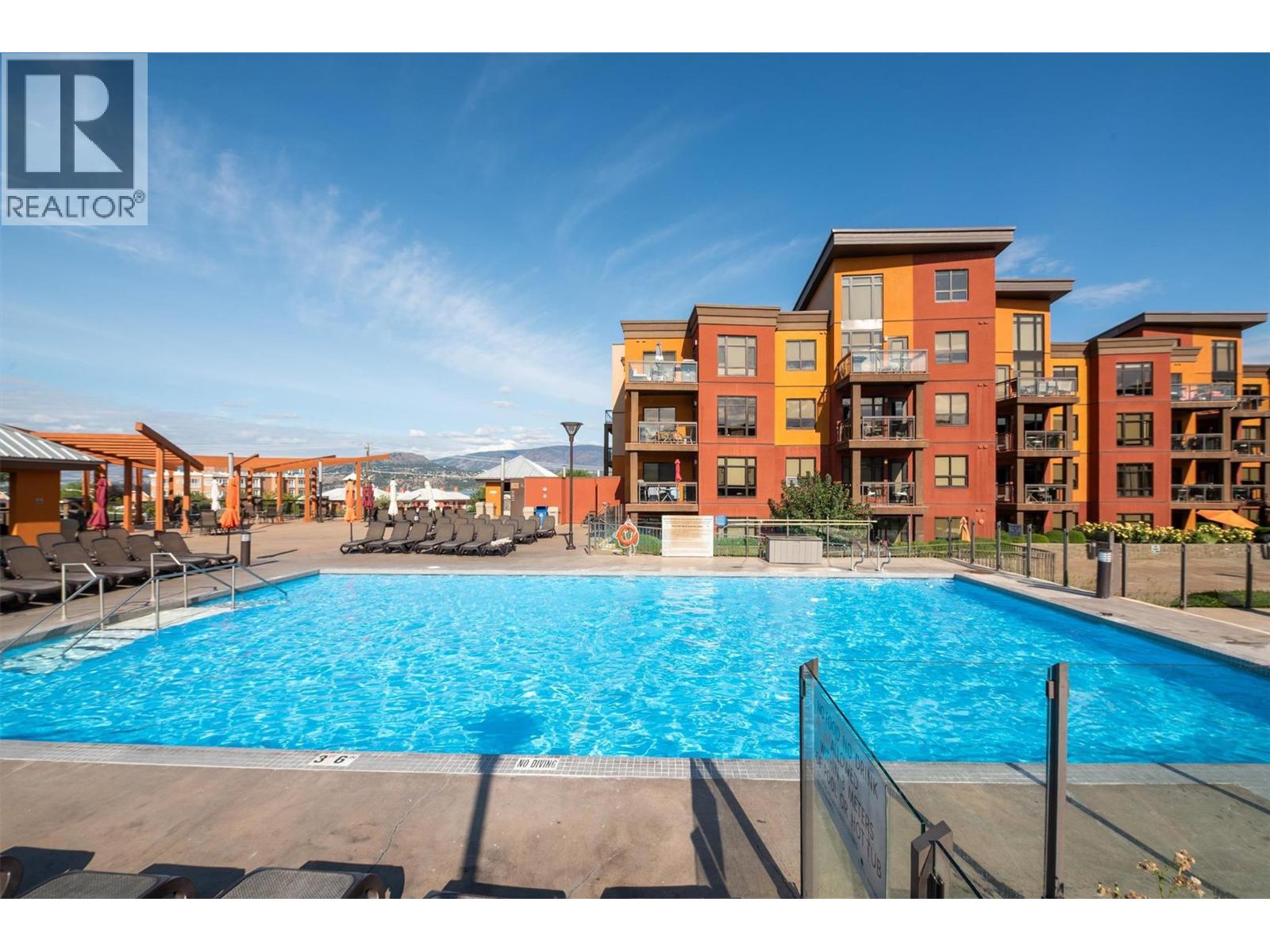 542-654 Cook Road, Kelowna, BC, V1W3G7