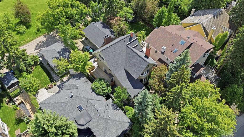 615 Crescent Boulevard SW, Calgary, AB, T2S 1K8