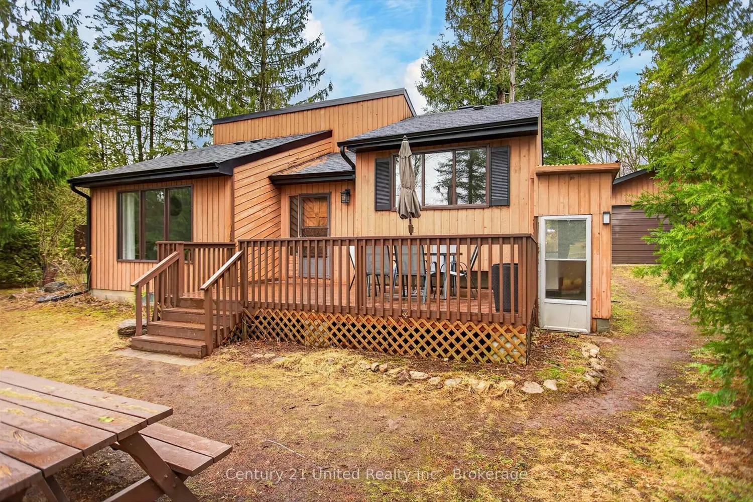 1732 Traders Trail photo 2