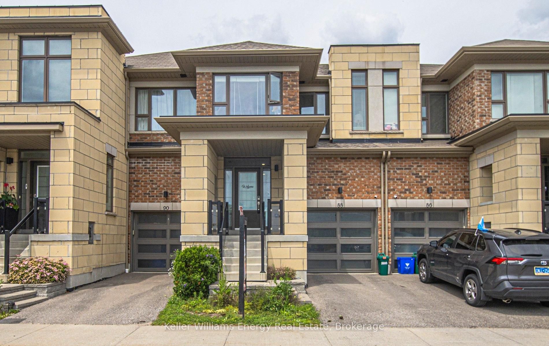 88 Donald Fleming Way, Whitby, ON, L1R 0N8