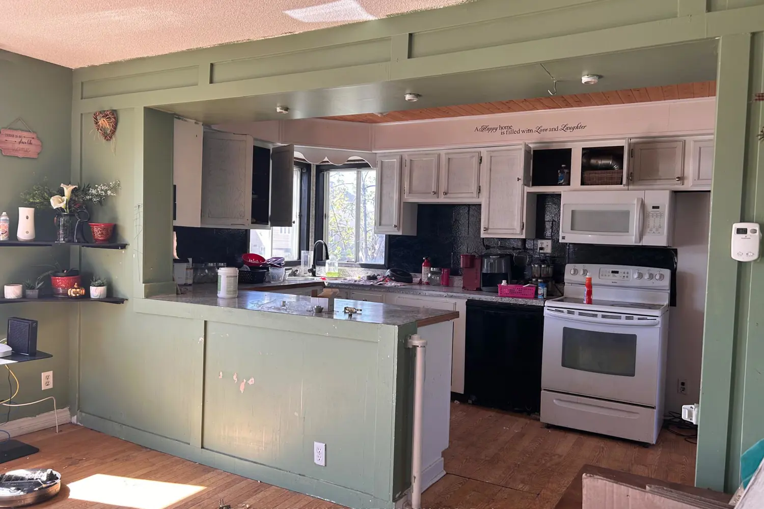 37 Cain Avenue photo 3