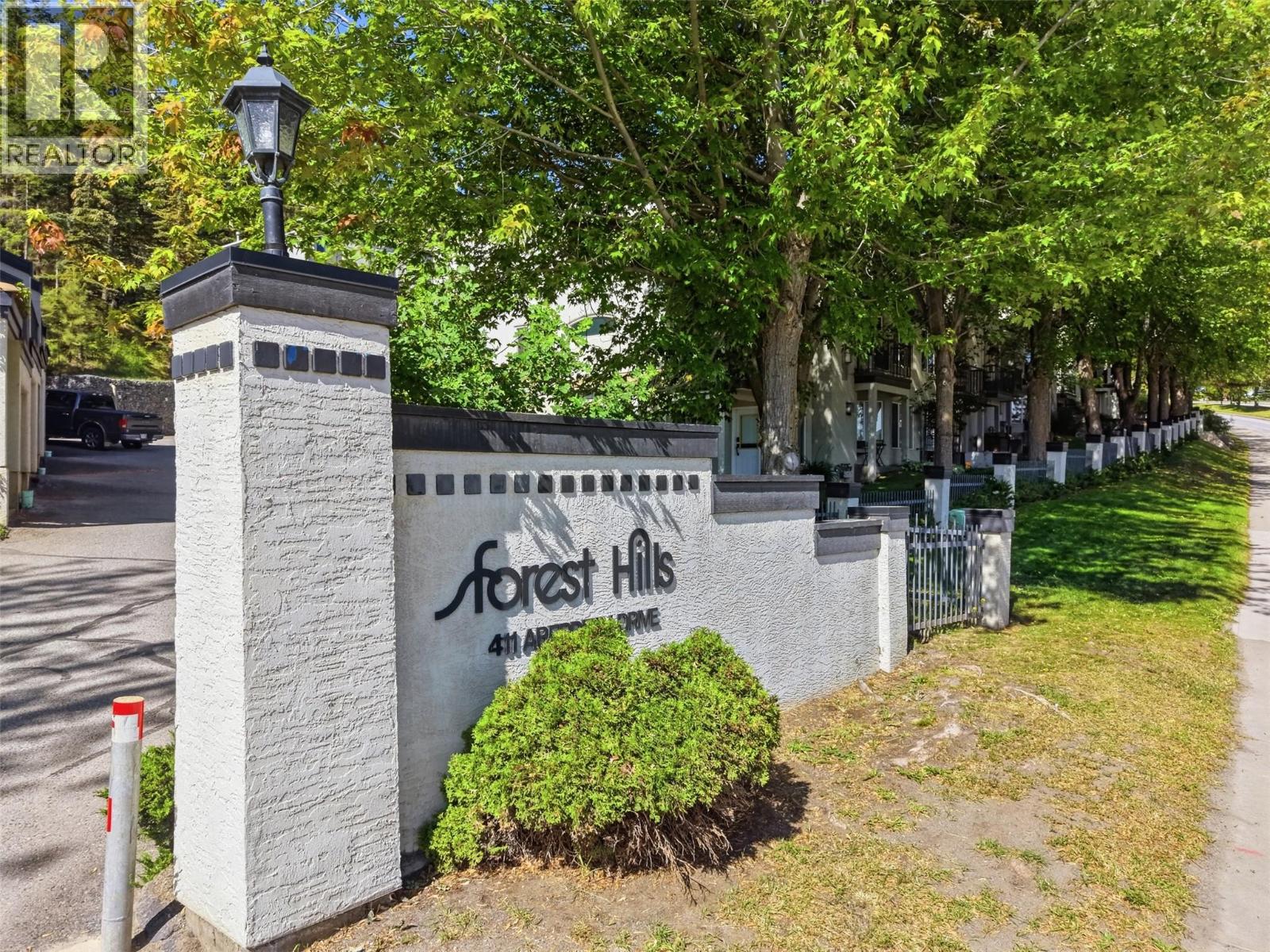 25-411 Aberdeen Drive, Kamloops, BC, V1S1X2