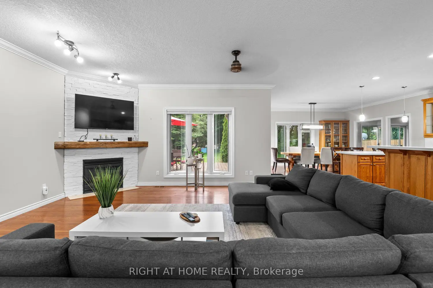 17 Alanavale Road photo 4
