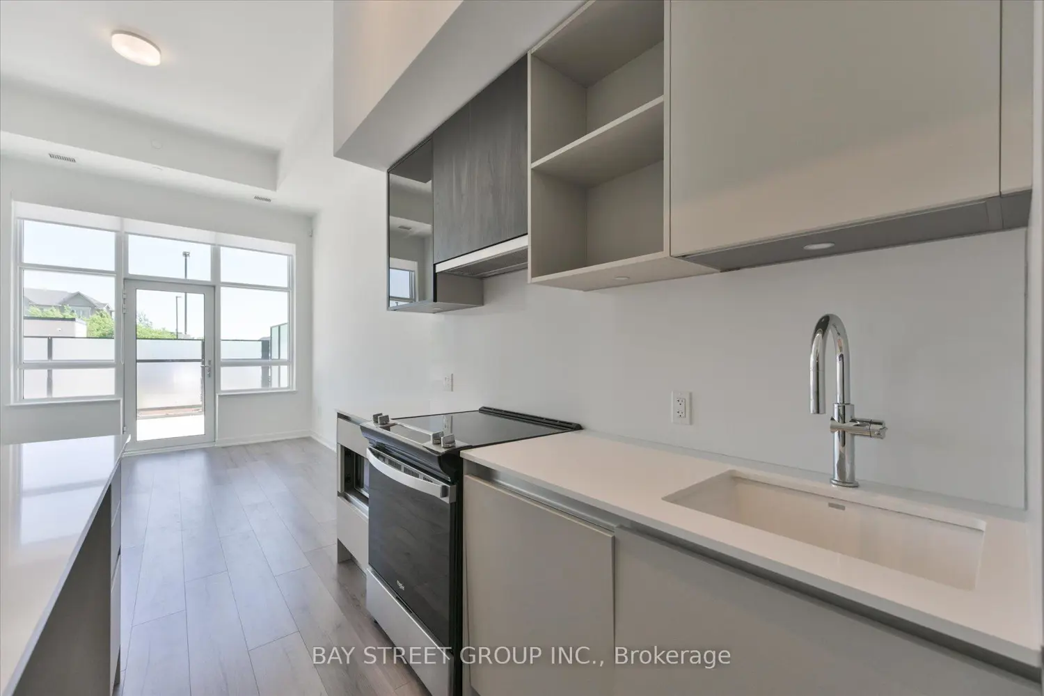 395 Dundas Street 130 photo 4