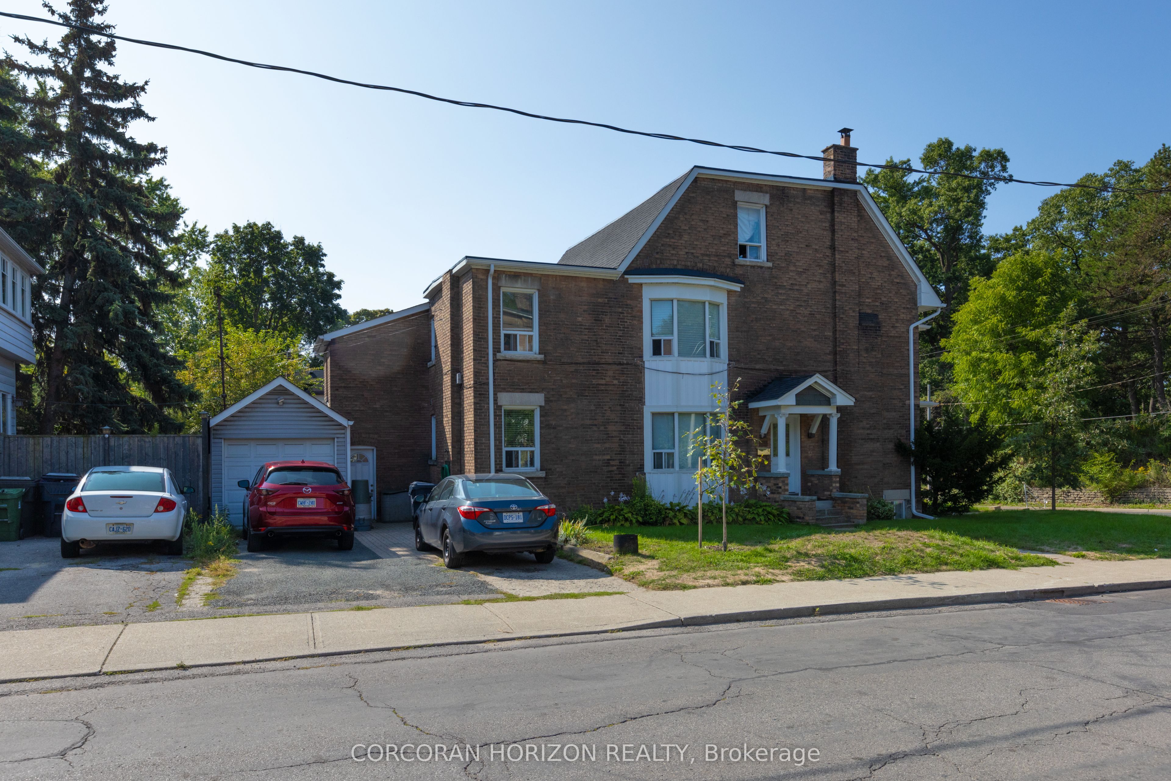 355 Parkside Drive, Toronto, ON, M6R 2Z4 photo 3