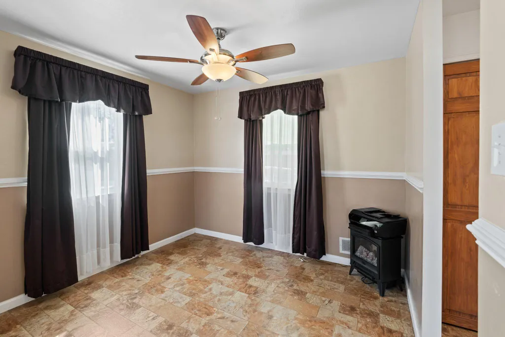 945 Homberg Avenue, Baltimore, MD 21221 photo 5