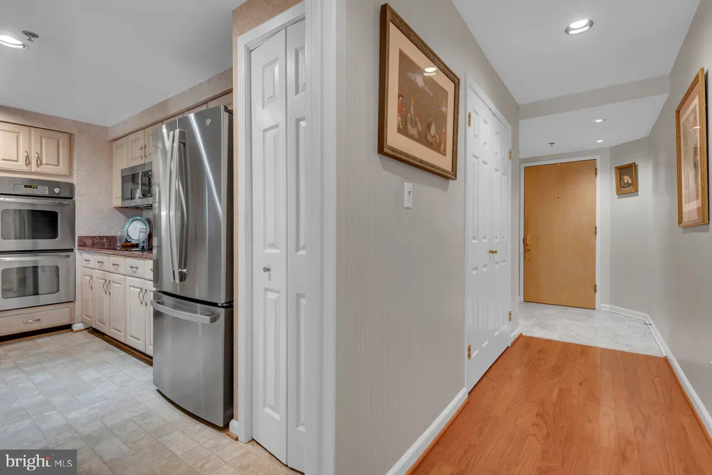 930 Astern Way Unit 204, Annapolis, MD 21401 photo 4