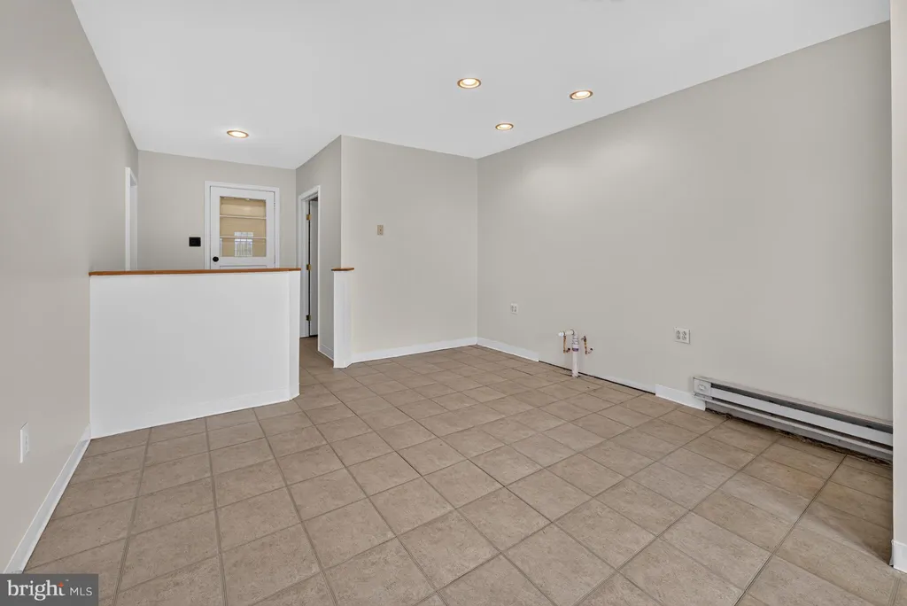 61 N Rth Simpers Road, Elkton, MD 21921