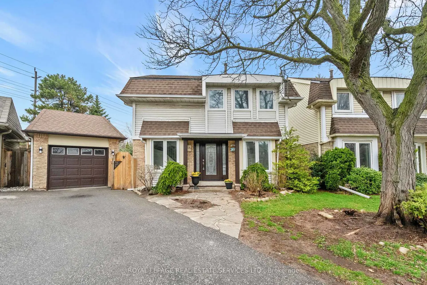 1176 Jamesway Boulevard 22