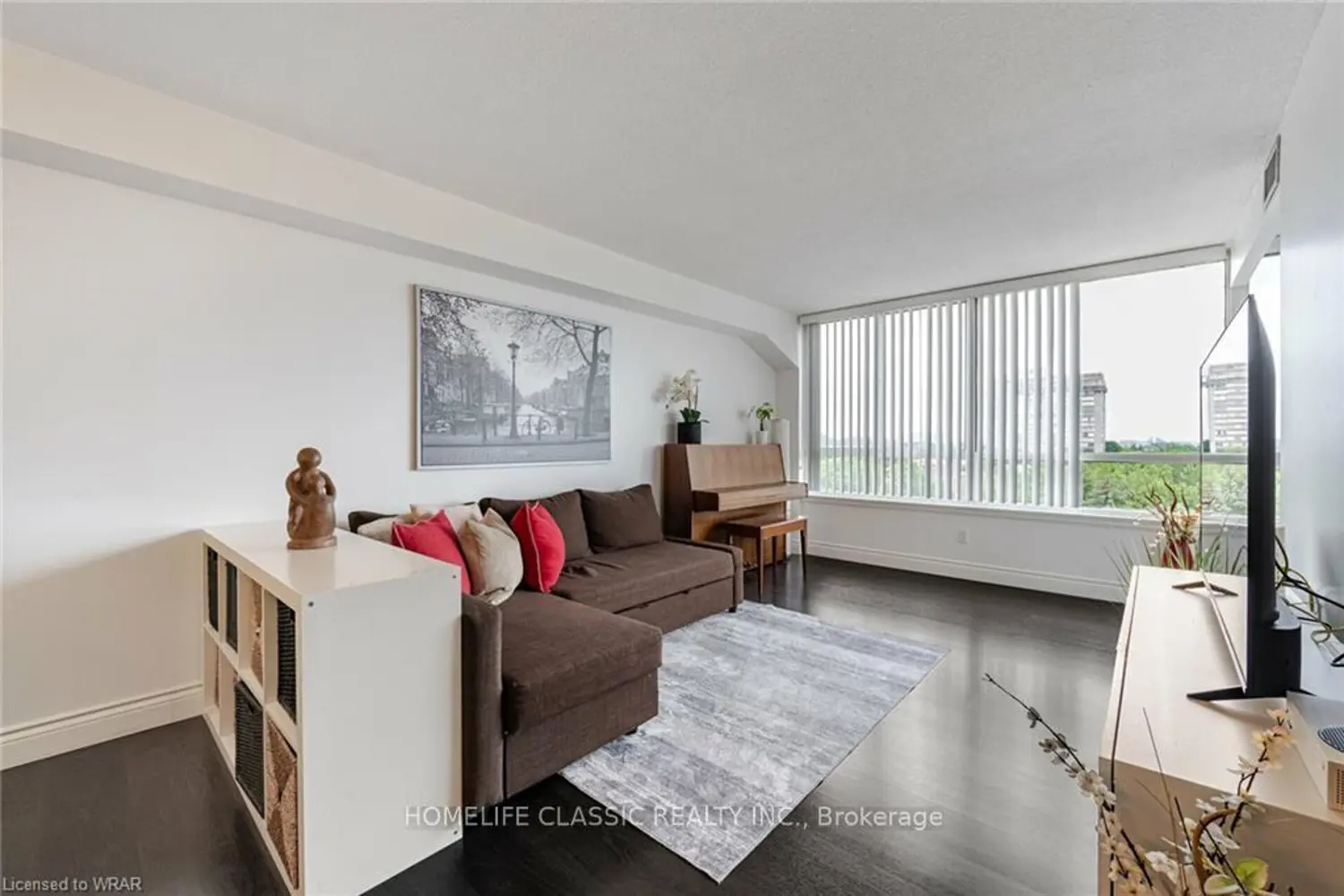 1001 Cedarglen Gate 617 photo 3