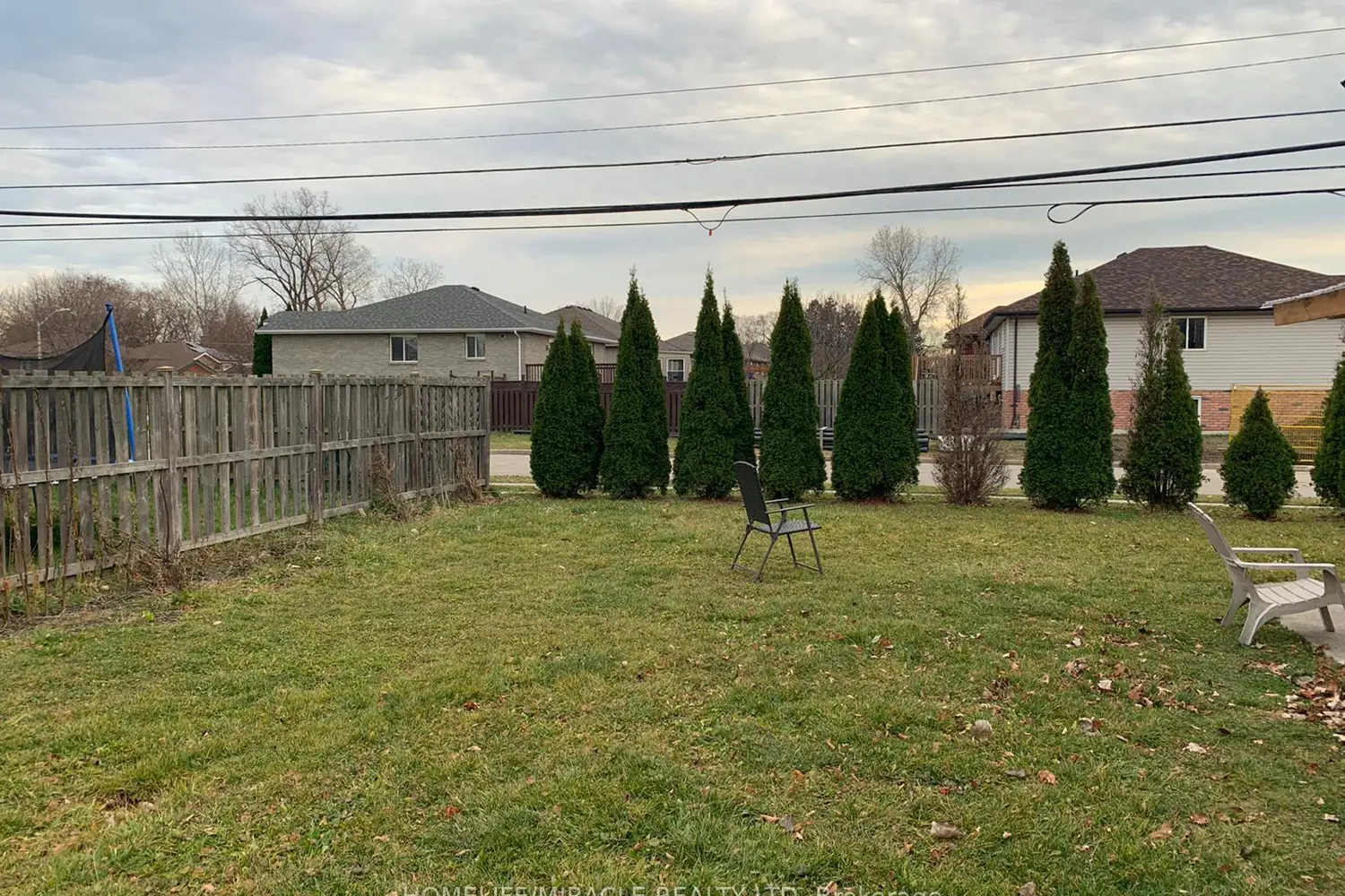 2392 Askin Avenue photo 2