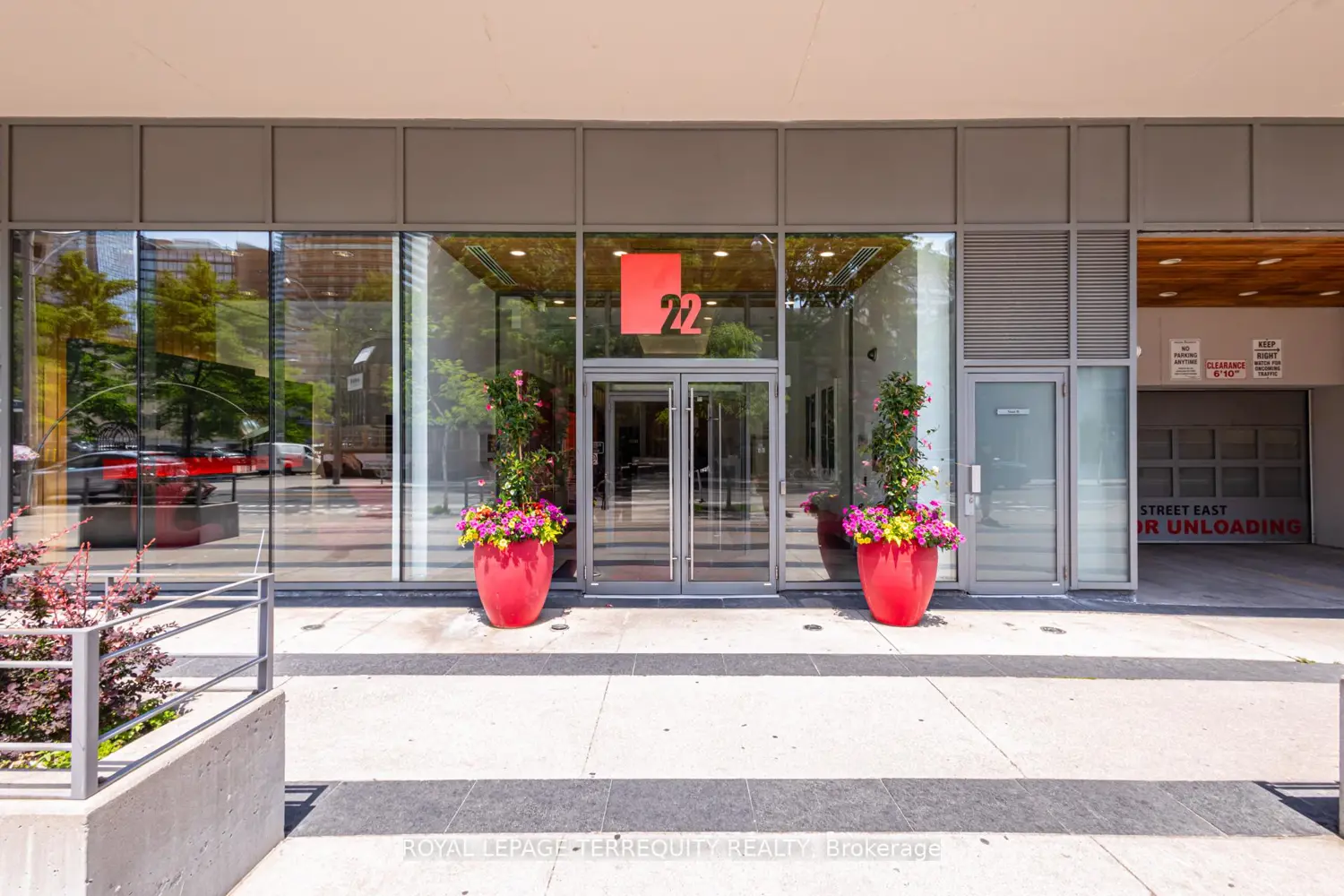 22 Wellesley Street 1307