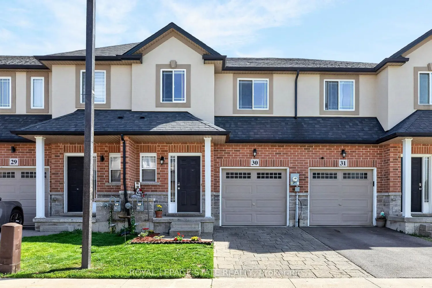 9 Hampton Brook Way