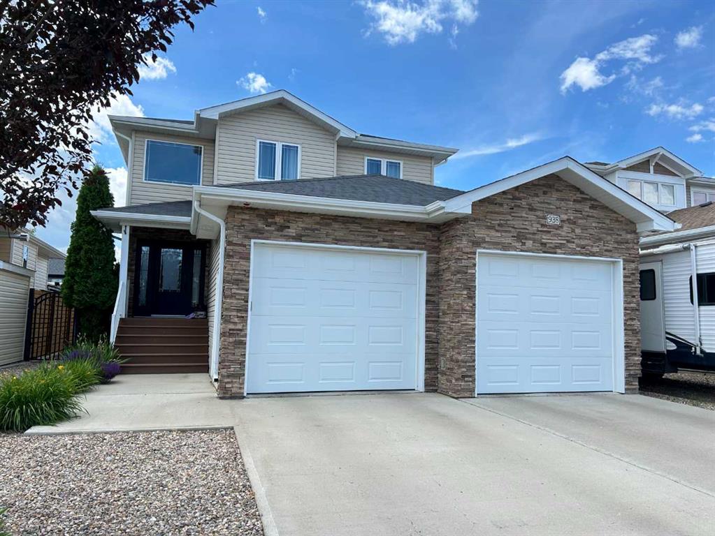 938 Manor Place SE, Redcliff, AB, T0J 2P0